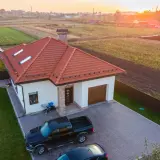 Nowy dom z garażem i podjazdem. Marzysz o darowiźnie mieszkania bez notariusza? To miejsce może być Twoje!