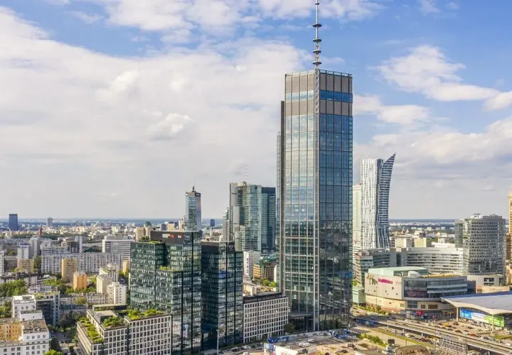Ile pięter ma najwyższy budynek w Warszawie? Zaskakujące fakty o Varso Tower