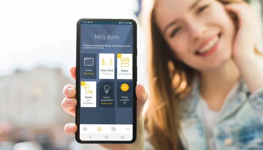 Aplikacja do otwierania bramy i zarządzania domem. Steruj roletami, zamkami i oświetleniem z telefonu.