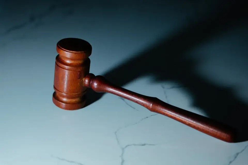Wynajmujący ogłosił upadłość? Syndyk a prawa lokatora